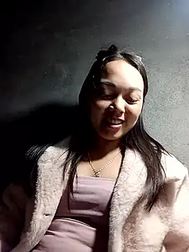 Rose-222's Live XXX Chat