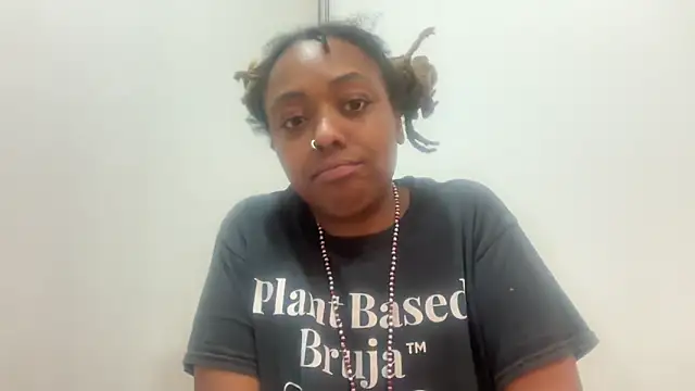 Chat +18 de ChocolateCakeQueen ao vivo