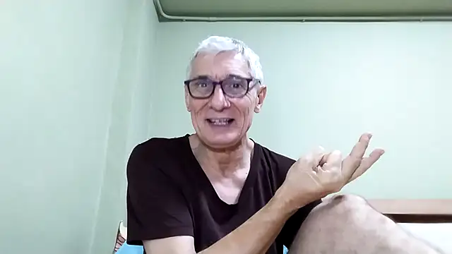 BIGUNCUTHARDCOCK's Webcam Show