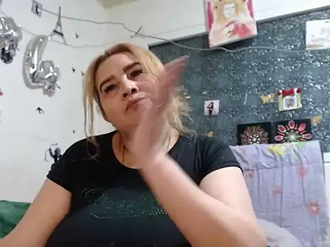 Онлайн чат XXX Perla1981--