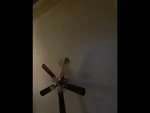 Princess_hennessy: онлайн-секс-чат