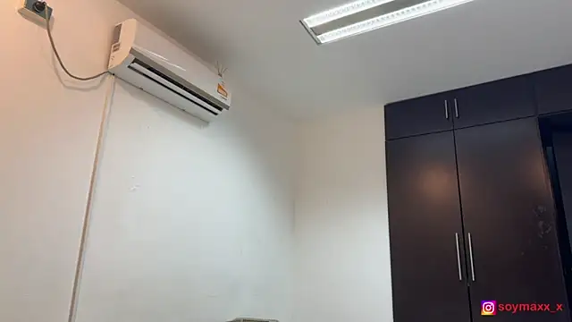 Max_Rain Webcam-Show