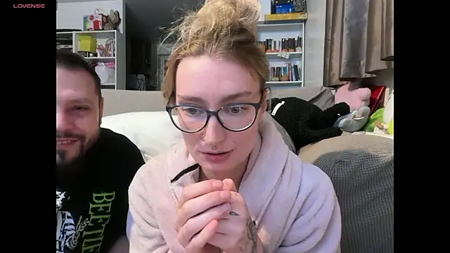 Chat +18 de harleyblair ao vivo