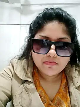 Nusrat-N's Live XXX Chat
