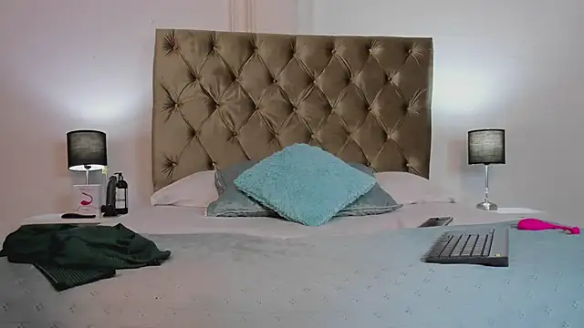 Chat +18 de scarlettTease_ ao vivo