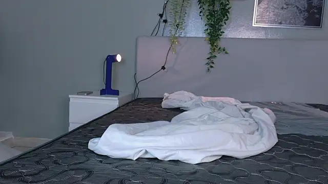 NickiWestt___: απευθείας συνομιλία ΧΧΧ