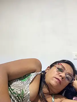 Chat XXX ao vivo de YadiraOrozco