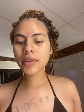 Chat +18 de Eva_Feller69 ao vivo