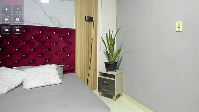 Chat +18 de Danna-Rouse ao vivo