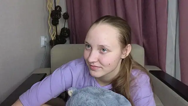 Chat +18 de BibiStapler ao vivo