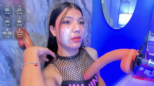 mayfox_06's Live XXX Chat