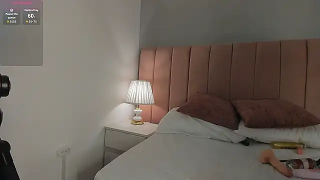 Miablosoom's Live XXX Chat