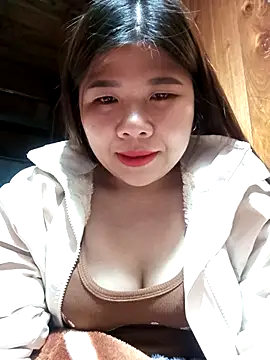 Chat XXX ao vivo de Lioe_koei