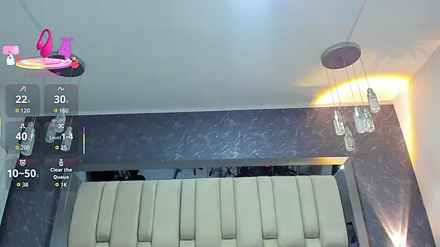 Chat +18 de MissValeriePink ao vivo