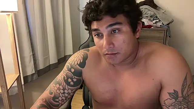 vvvvvvcvc's Live XXX Chat