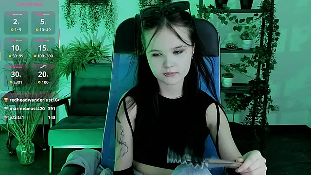 Chat XXX en directo de Elainebeness