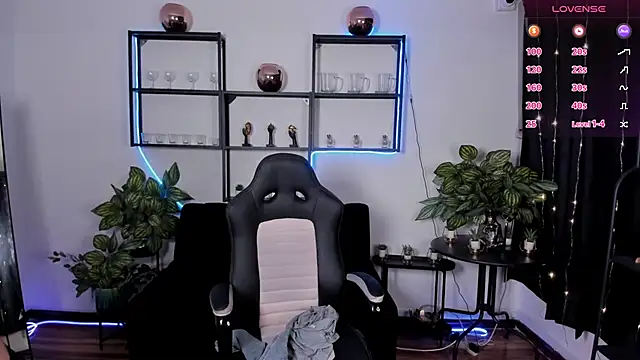 Онлайн чат XXX sweet_daniiela