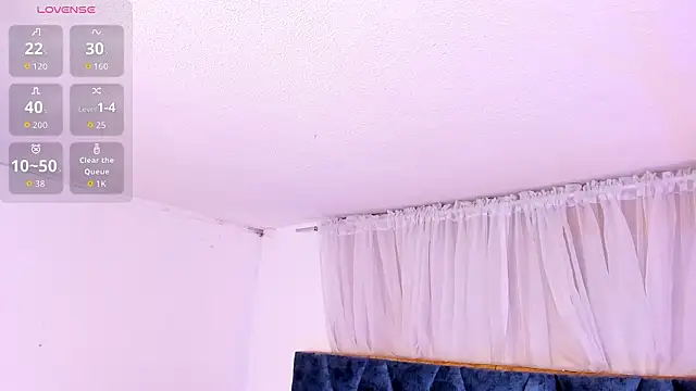 Sofia_ll's Webcam Show