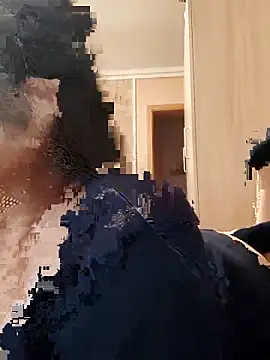 XXX chat uživo modela Zulfiya_Bruce