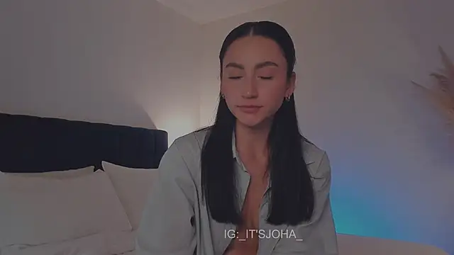 Lovinggirl_'s Live XXX Chat