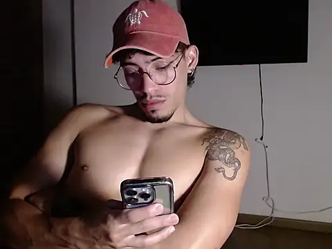 BigDragonBoy's Webcam Show