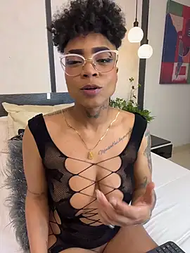 แชท XXX สดของ LuciaWallace