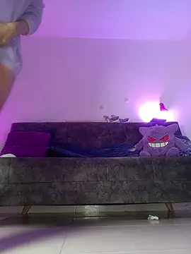 Fox_Roxxan: онлайн-секс-чат