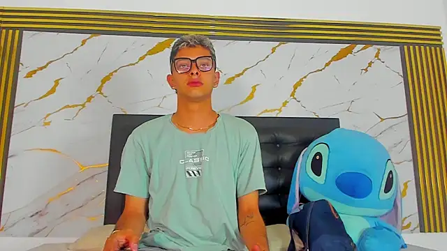 jeff_walker1 Adlı Modelin Canlı XXX Sohbeti