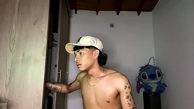 Glen_connor_11's Live XXX Chat