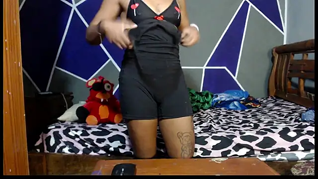 Little_Darkness_Dancer Live XXX Chat