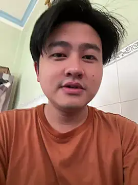 Kami_Kazo Adlı Modelin Canlı XXX Sohbeti