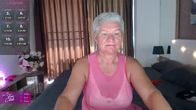 roxana_brooks live XXX chat