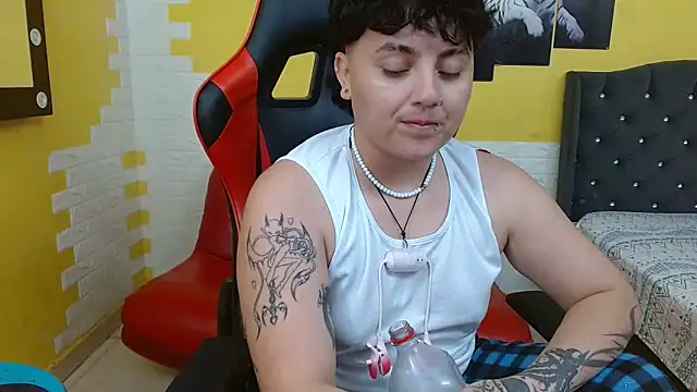 XXX chat uživo modela isabeautyx19