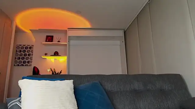 Robyn_Miller – Naživo XXX chat