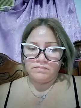 Carlotaazul Adlı Modelin Canlı XXX Sohbeti