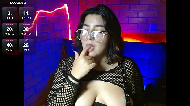 Roxy_f_w's Live XXX Chat