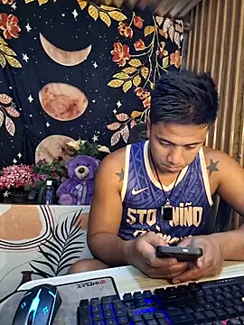 Felix_Asher's Live XXX Chat