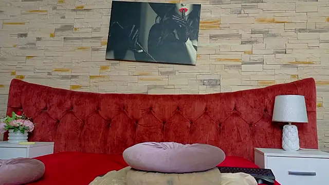 YasmineSly's Live XXX Chat