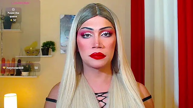 deliciousClaire's Webcam Show