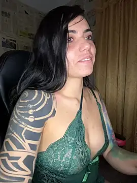 i_am_nina_'s Live XXX Chat