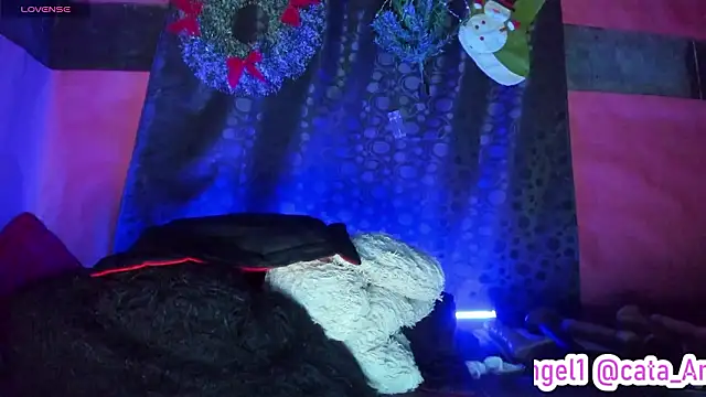 Cata-angel's Live XXX Chat