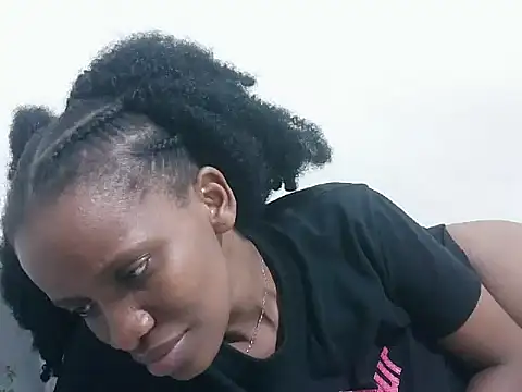 prettybeee Live XXX Chat