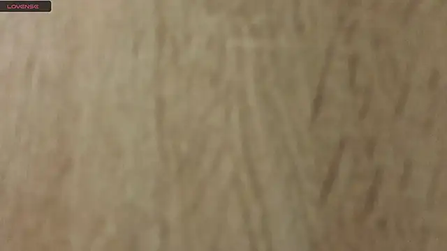 NoFace_Model: онлайн-секс-чат