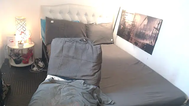 NinaDOM4CUM's Live XXX Chat