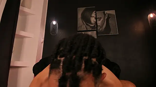 Онлайн чат XXX Tatis__