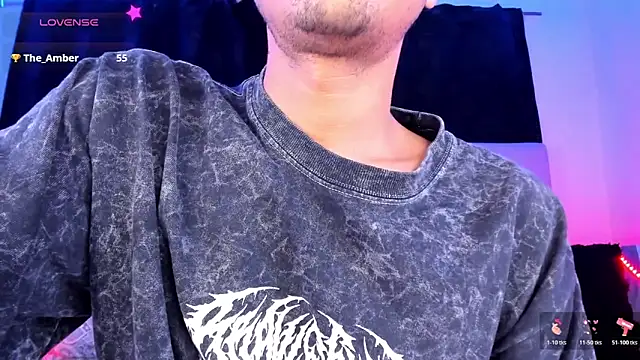 Ethan_Boyy 即時 XXX 聊天