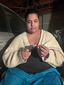 1n0nlythroat 即時 XXX 聊天