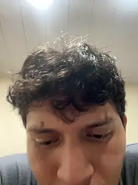 Noamilk Chat XXX in diretta