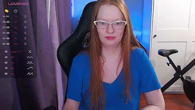 Lady_Inari Adlı Modelin Canlı XXX Sohbeti