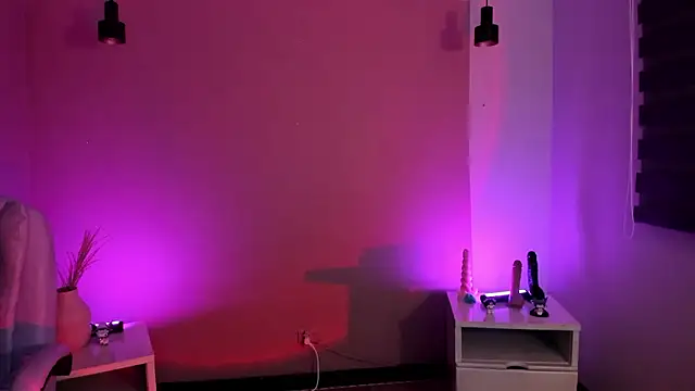 XXX chat uživo modela _asami_chieko_